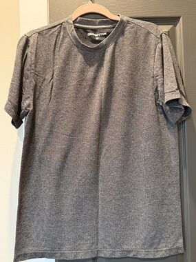 Earl & Otom Gray Short-Sleeve Crew Neck Shirt